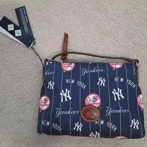 New York Yankees Navy Blue Cross Body Purse